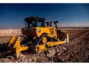 Caterpillar apresenta novo trator de esteira
