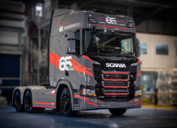 Scania celebra 65 anos de história no Brasil