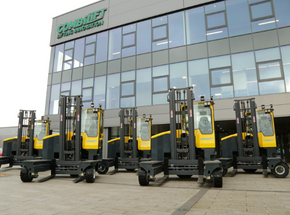 Combilift apresenta novo modelo de empilhadeira multidirecional