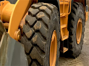 Trelleborg expandirá a linha de pneus radiais EMR para carregadeiras e basculantes