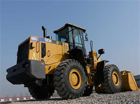 Fabricante SEM apresenta nova Carregadeira de Rodas SEM656D