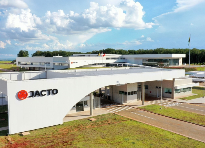 Jacto inaugura fábrica com tecnologia de indústria 4.0