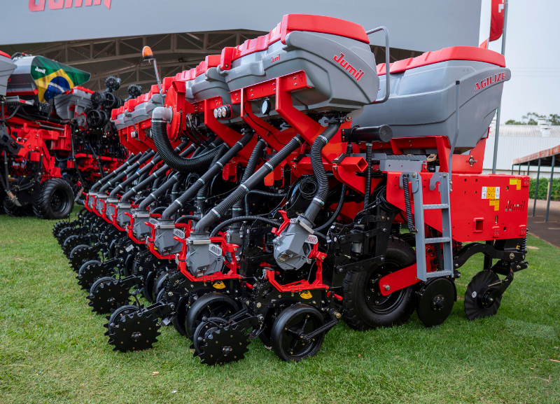 Jumil lança plantadeira Agilize na Agrishow 2024
