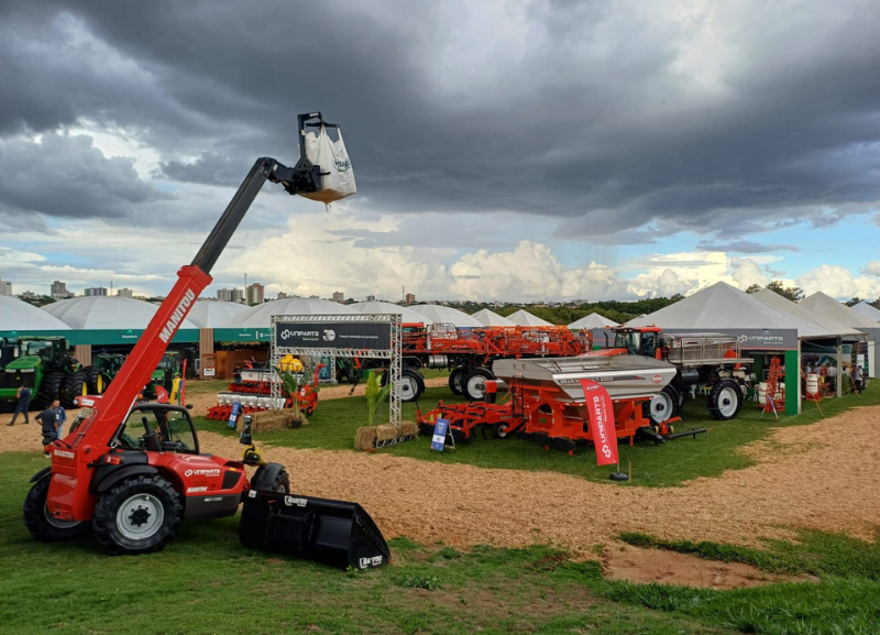 Grupo Manitou participa de feiras do agronegócio em parceria com distribuidores