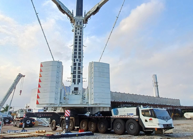 XCMG Brasil entrega guindaste de 800t para a Mamuth