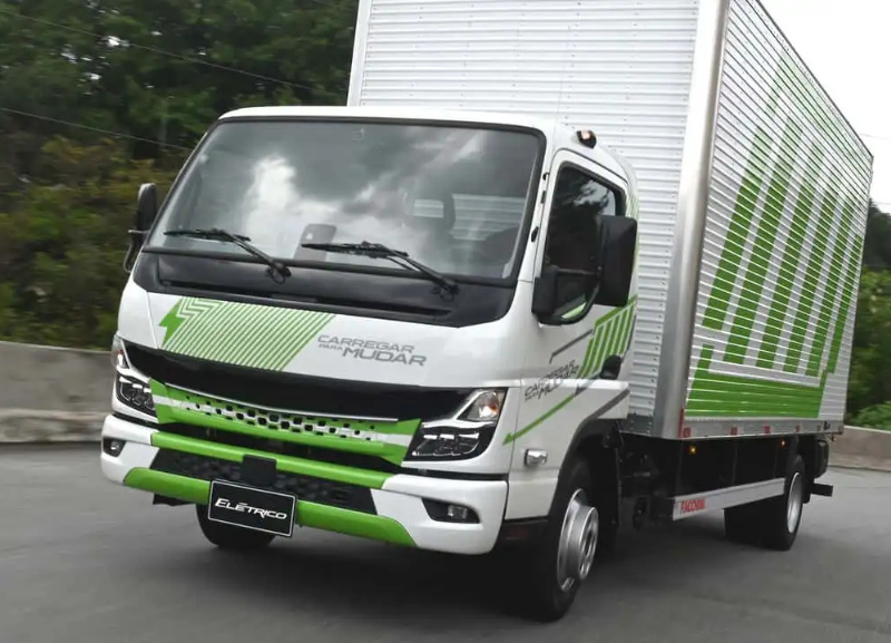 Mercedes-Benz inicia testes com caminhões elétricos no Brasil