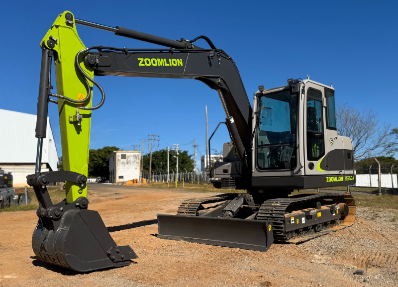 Comingersoll apresenta nova escavadeira de 7,5 toneladas da Zoomlion