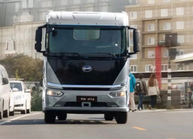 BYD testa caminhões elétricos pesados no Brasil 