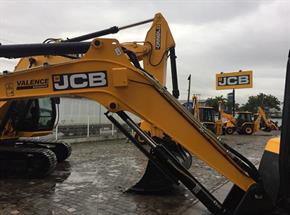 Valence Máquinas JCB inaugura filial no Espírito Santo