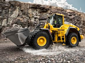 Volvo CE nacionaliza mais três equipamentos