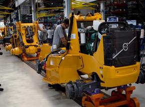 Setor de máquinas e equipamentos cresce 18% em fevereiro