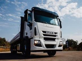Iveco vende 21 caminhões Hi-Road para Transoeste Transportes