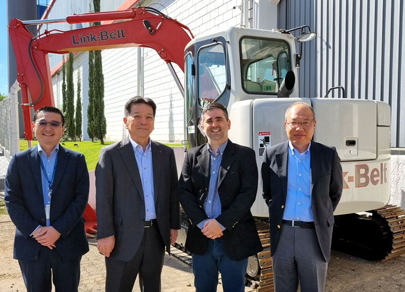 Link-Belt recebe liderança da Sumitomo