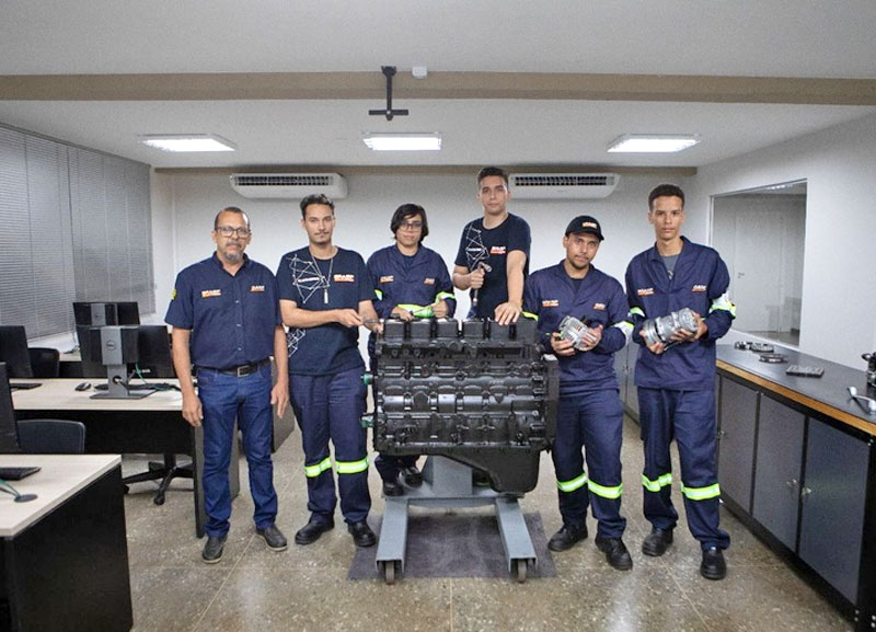 Brasif capacita mulheres em mecânica de máquinas de grande porte